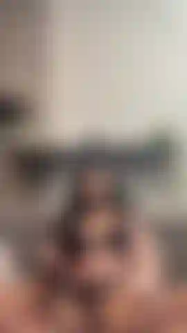 Mein längstes video bisher! Komm und sieh mich in intensiver lust, nachdem ich eine geile cam-show beendet habe. Das willst du nicht verpassen 😈.