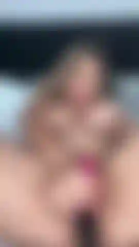 Sexy masturbation, anal, ficken und spritzen.