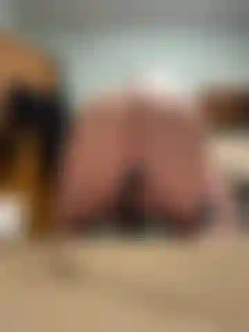 Nur mein riesiger arsch reitet einen großen schwarzen.