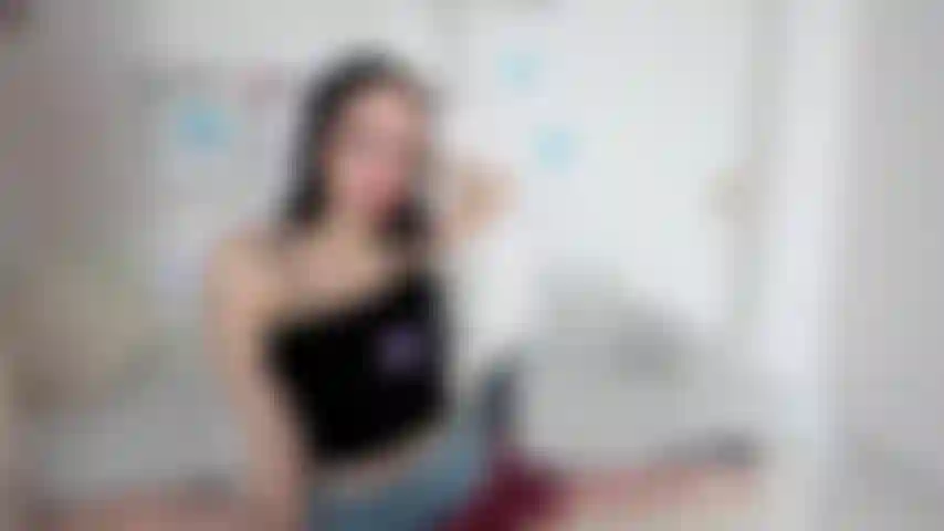 Sexy striptease. Stöhnen. Der nackte körper.