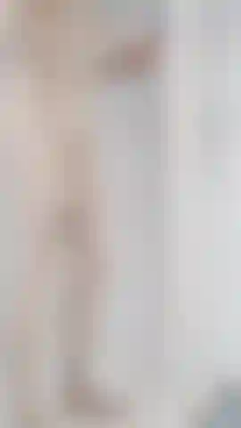Sneak a peak of me in the shower... washing my peachy lil bum after the gym. You know you shouldn't be watching but can't help it ;) short and sweet, a little reminder of how hot I am in between streams x