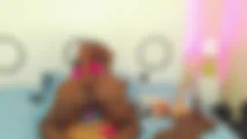 Finger im arschloch!