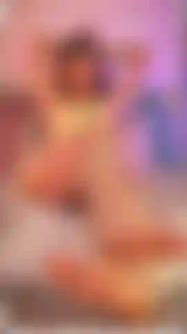 For you, fan of soft, cute, clean and very sexy feet. I hope you enjoy it