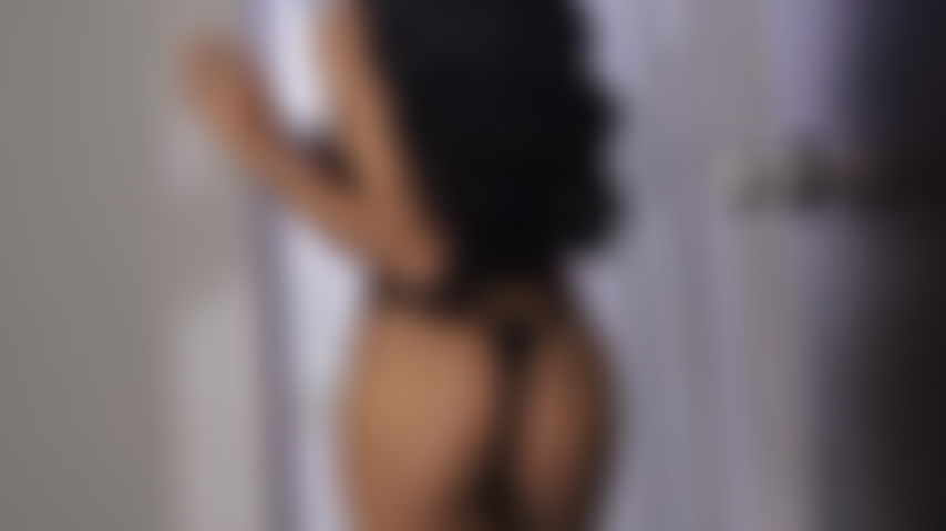 Frech und liebevoll sind einige worte, die ich verwende, um mich zu beschreiben.