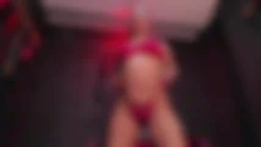 Eine nackte sklavin.