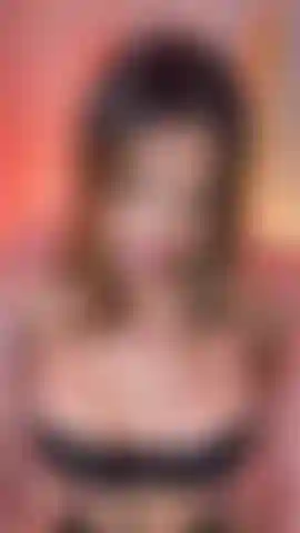 Genieße es mit mir, auch wenn ich ein böses mädchen bin.