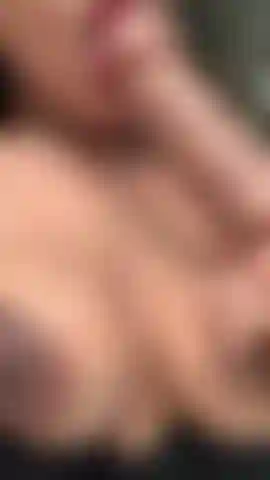 Der schlampige, spuckende blowjob, von dem du träumst....