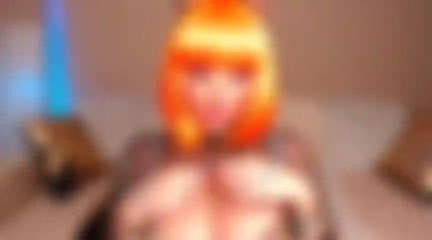 89. Ein ahegao-kätzchen, das schwanz und eier umrandet, klatscht und rote nägel kratzt, sanfte dominanz, countdown, bj, dirtytalk, riesige titten.