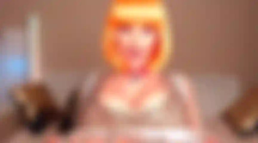 88. Ein homewrecker-betrugsspiel, eine kitschige hausfrau, die von deiner nachbarin vor den augen deiner frau erniedrigt wird.