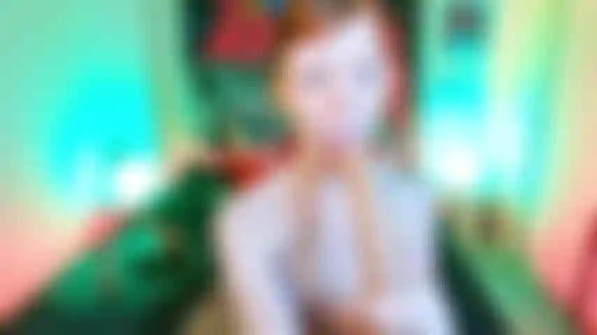 Goldshow mit deepthroat, kehlenfick, dildospielen und hartem pussyfick.