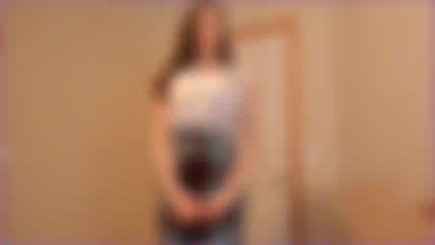 Sexualkunde 101 – ich gebe unterricht über sexualkunde und kondome. Nach dem unterricht fragst du mich, ob ich dir zeige, wie man ein kondom anzieht … was für ein schöner penis! Eins führt zum anderen ;).