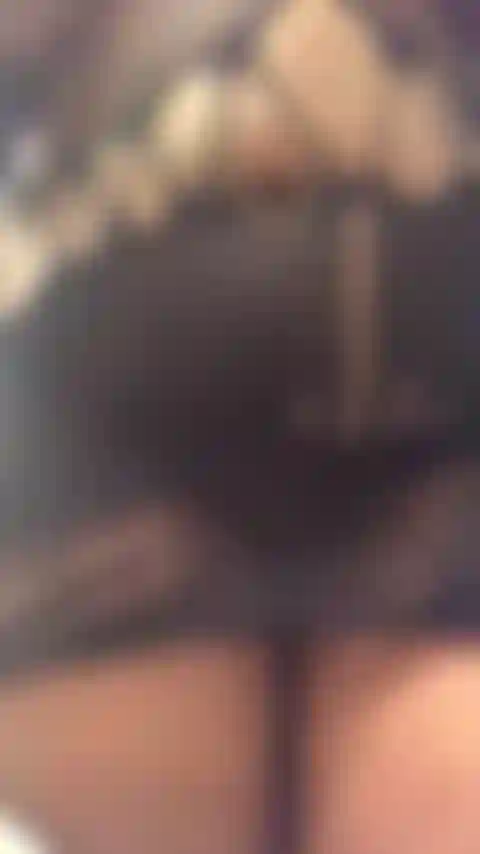 Strumpfkleid + twerk.