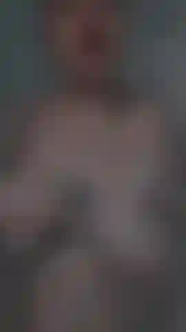 Ich dachte, eine schäumende dusche würde mir helfen, mich zu entspannen… stattdessen habe ich etwas *sehr* verlockendes für dich kreiert – langsames necken, glitschige berührungen und ich in einer gefährlich verspielten stimmung 🔥.