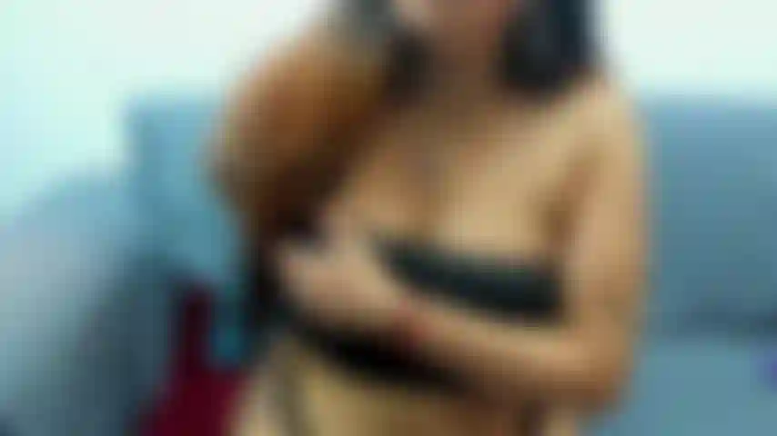 smallboobs smalltits milf niples bignipples piercingnipples oil