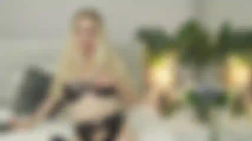 Anal, dirty talk und muschispiele mit meinen spielzeugen.