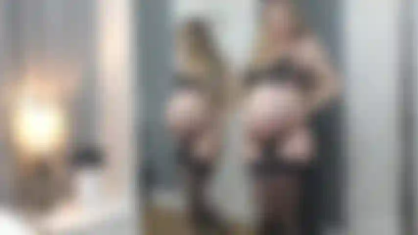 35 Woche schwanger – striptease, muschispiele und milchbrüste.