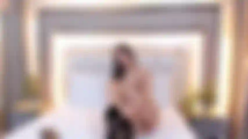 This huge ass wants to be filled with milk