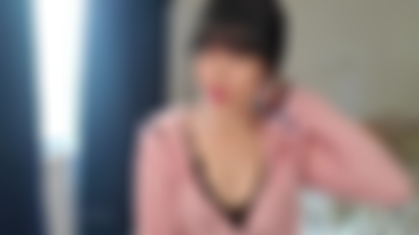 Guten appetit, los. Ich habe ein tolles, gesundes essen für dich zubereitet. Heute auf dem speiseplan: streicheln für Lunasha.