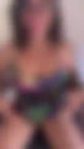 “I’m like this… exposed, mischievous… waiting for you to be the one to discover me.”