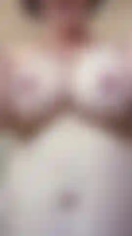 Naked, loud and very naughty