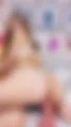 Schau, wie ich dich reite. Du kannst hereinkommen, wenn du willst.