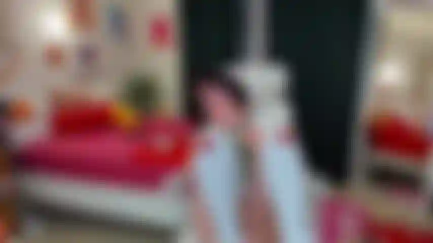 Asmr, die schmutzig flüstert und mit meinem arsch und meinem glasdildo spielt!