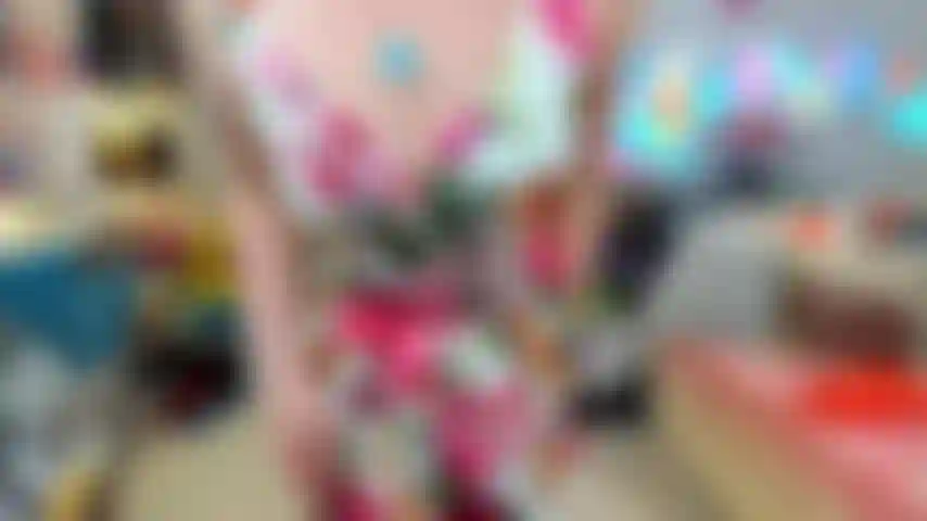 Langes video! - Eine schmutzige freundin kommt in einem sexy kleid und wird dir dein meer stehlen!