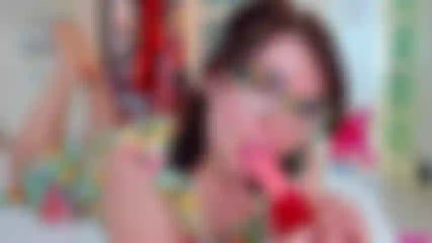 Möchtest du deine schmutzige kleine zunge mit mir teilen? Das würde ich damit machen!