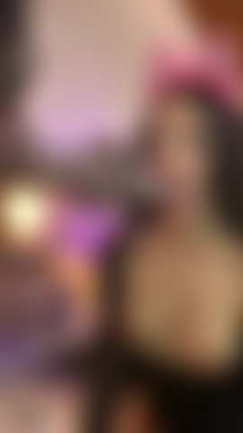 Ich esse deinen schwanz vor dem spiegel.