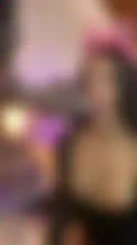 Ich esse deinen schwanz vor dem spiegel.