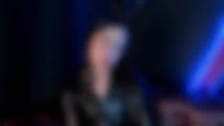 Meine sexy lippen spielen mit dem knebel.