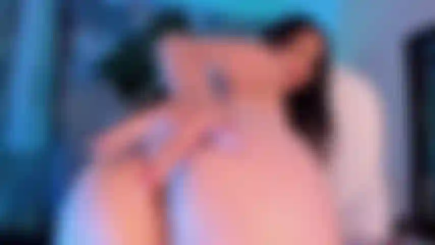 Spiele ein wenig mit meinem loch, mein gesicht spiegelt wider, wie heiß es war.