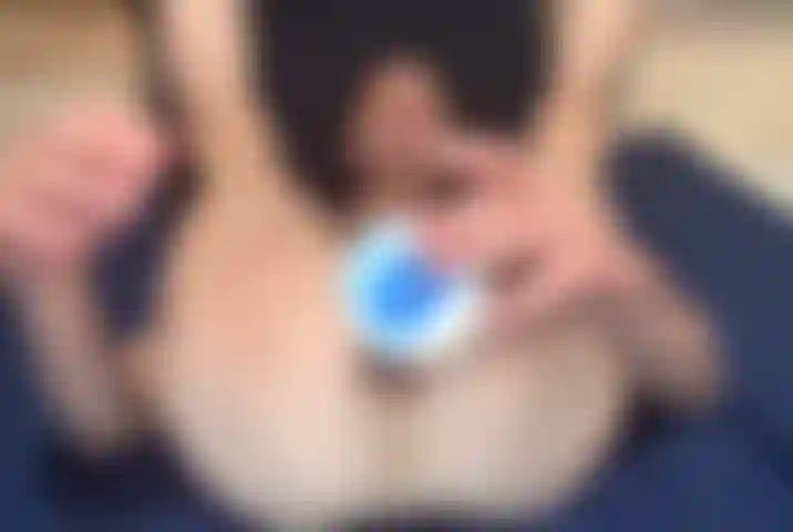 Dehne mein loch mit einem größeren spielzeug.