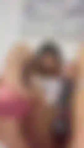 Meine eichel macht meine muschi nass.