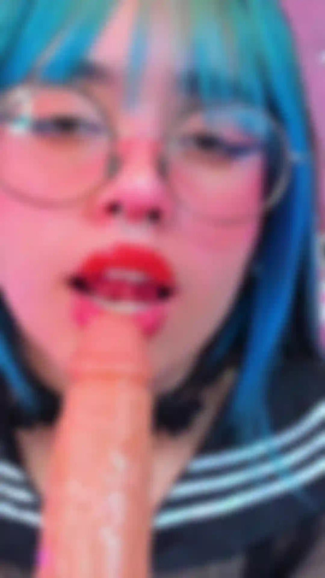 Dein blick entkleidet mich.