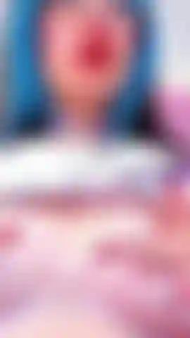 Unordentlich und ungezogen.