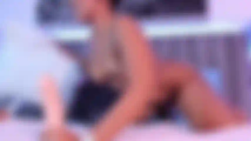 Sicherlich kann ich deinen schwanz ganz schlucken.