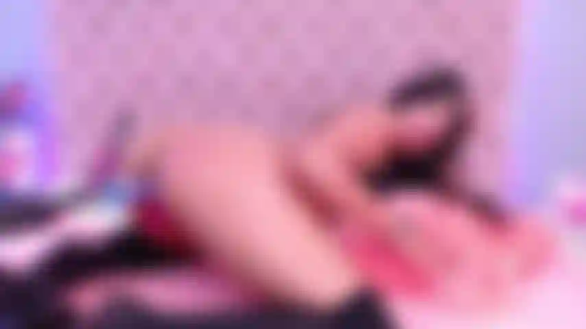 Eine fickmaschine, der schwanz pocht in meiner muschi.