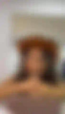 Komm und sieh zu, wie ich dich langsam, tief und hungrig nach dir lutsche.