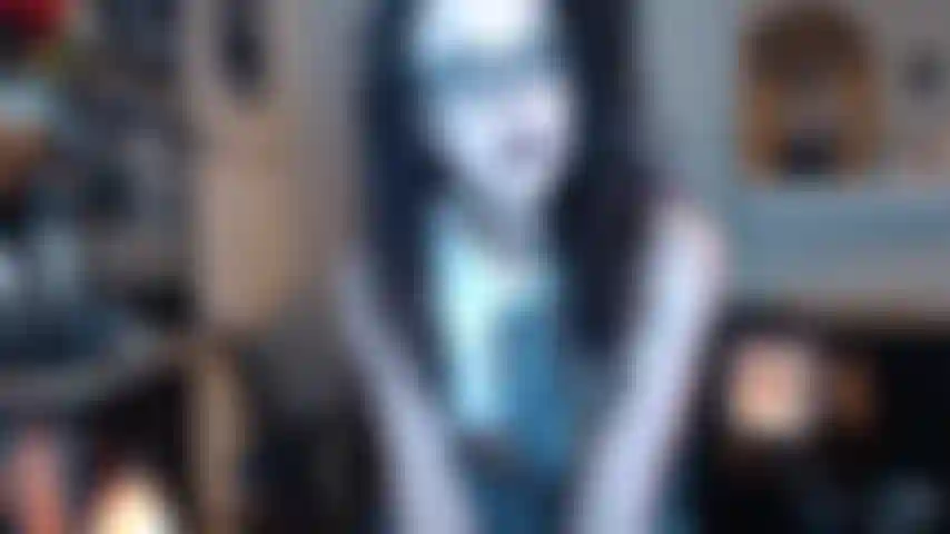 Ein freches schulmädchen verführt den bbc des schulleiters.