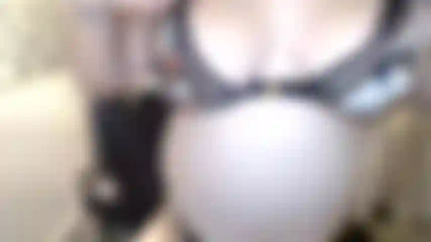 Betrüg deine dünne frau mit einer echten frau und gib mir all dein sperma.