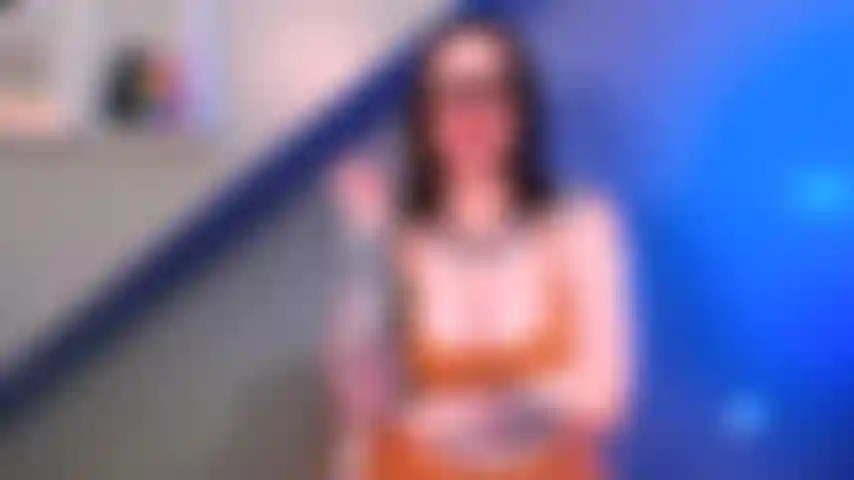 Findom fingerschnippspiel.