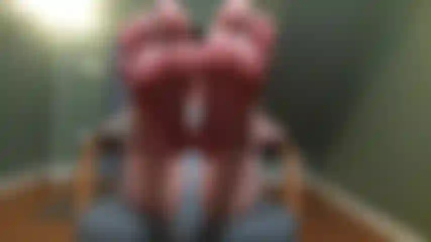 Besessen von deiner perfekten frau (fuß-/arschanbetung).