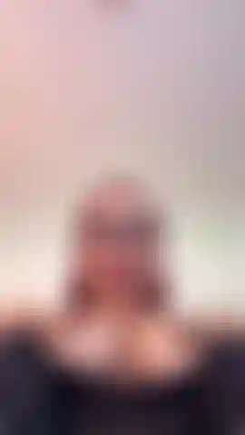 Black highlights my desire on