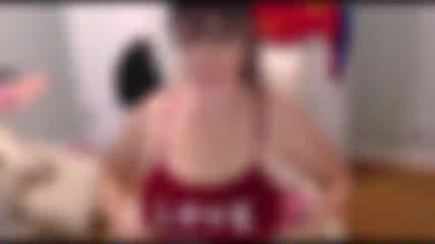 Milchspritzer und auch masturbation.