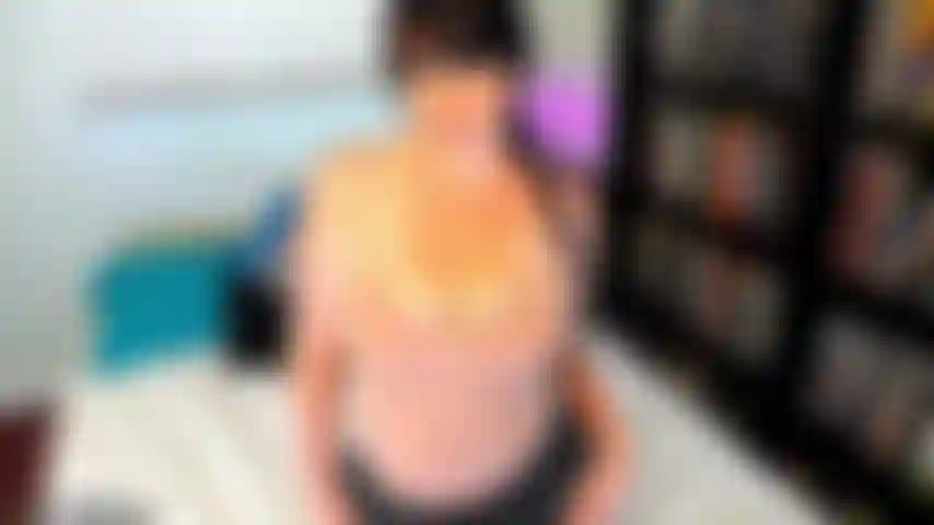 Mein zuhause wurde von elis titten zerstört!