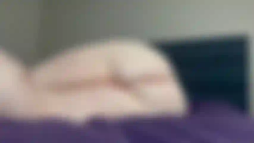 Side butt plug play.