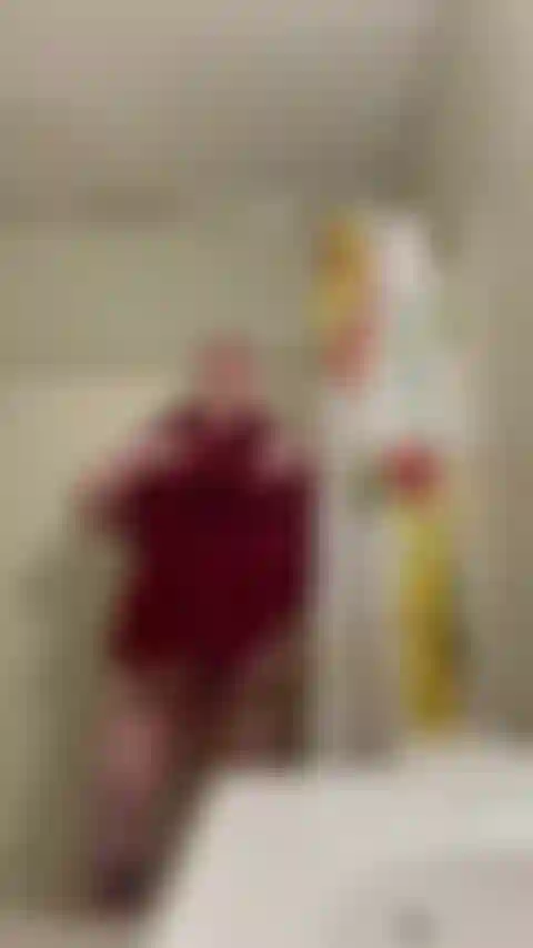 Beim handtuchtrocknen nach dem duschen ist kein ton zu hören.