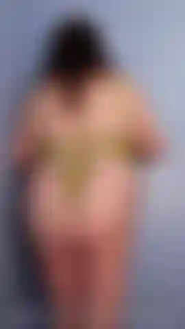 Die brustwarzenspiele und tanga-teaser mag.