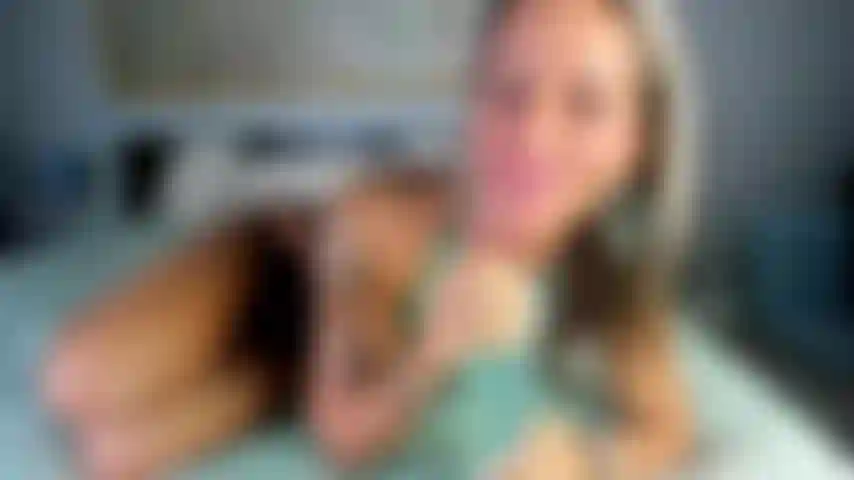 Ein monsterdildo dehnt mich aus!!!